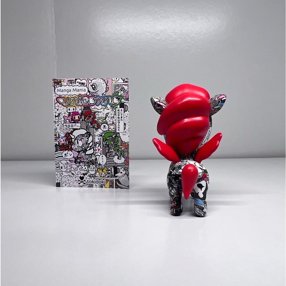 Tokidoki Manga Mania Unicorno Series | SCARLET | Blind Box Design Toy Figure - Picture 2 of 4